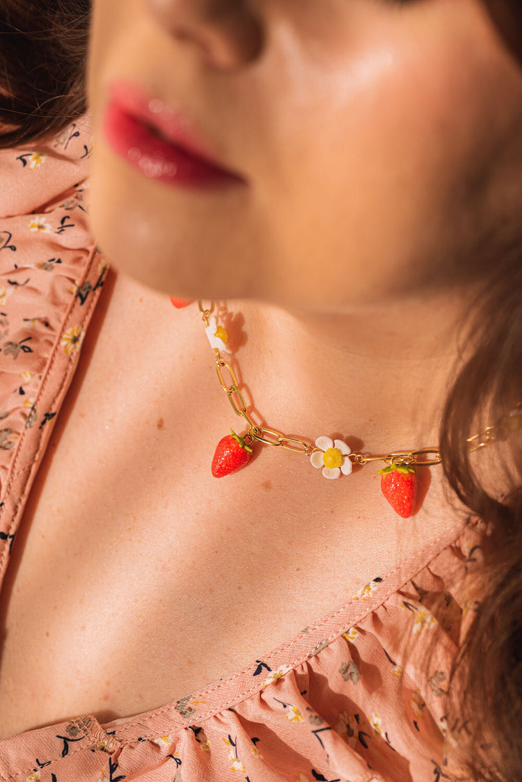 Wild Strawberry Statement Necklace with a Detachable Bow