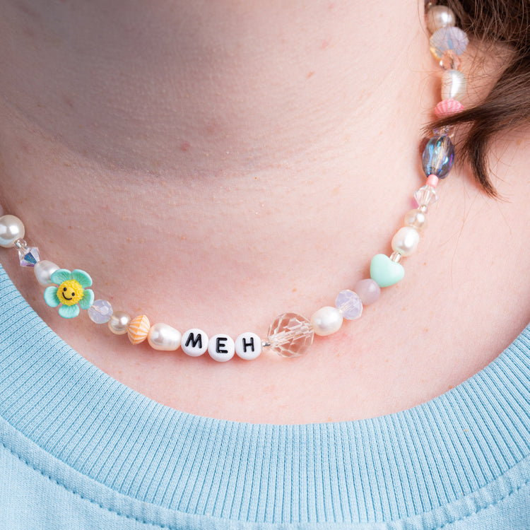 moody smiley flower bead necklace